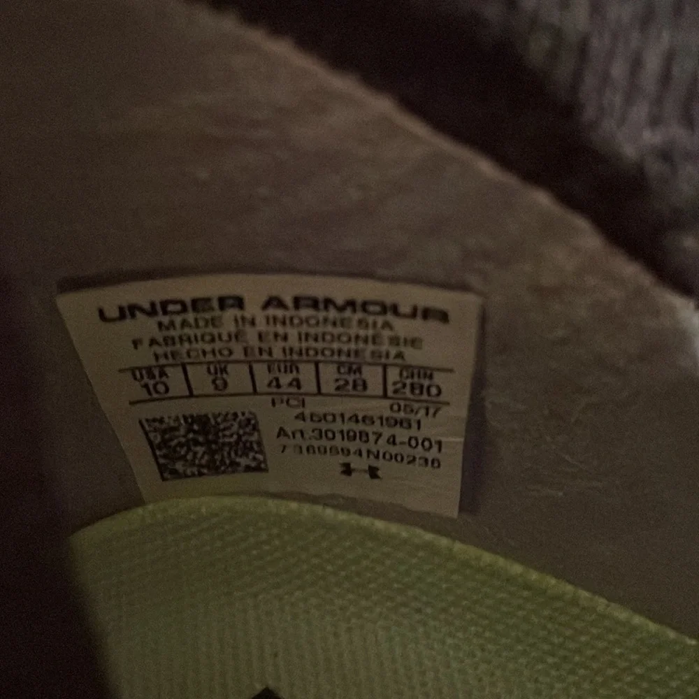 Under Armour men’s shoes - Picture 5 of 5